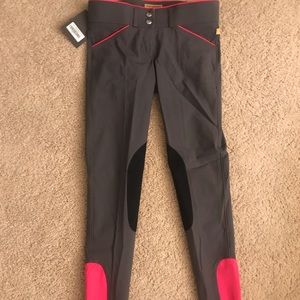 Ladies Devon-Aire Signature riding breeches NWT 26